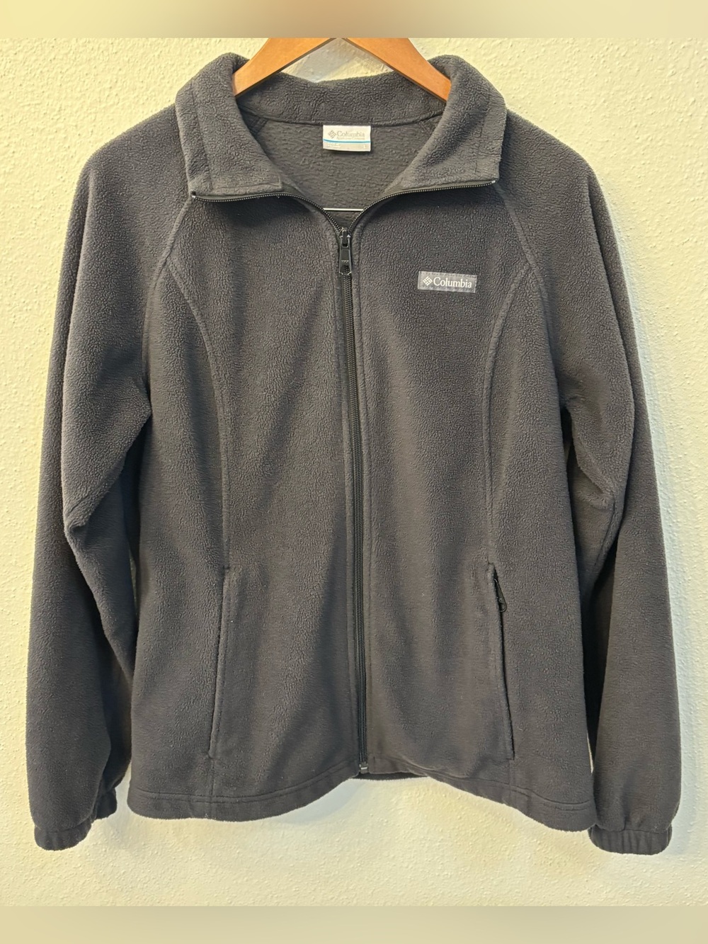Columbia Women’s Charcoal Gray Full-Zip Fleece Jacket